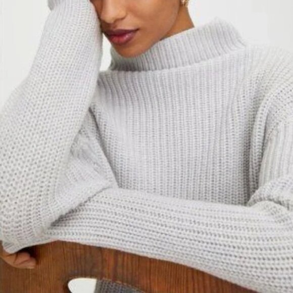 Aritzia Wilfred Grey Wool Sweater Small - Picture 3 of 3